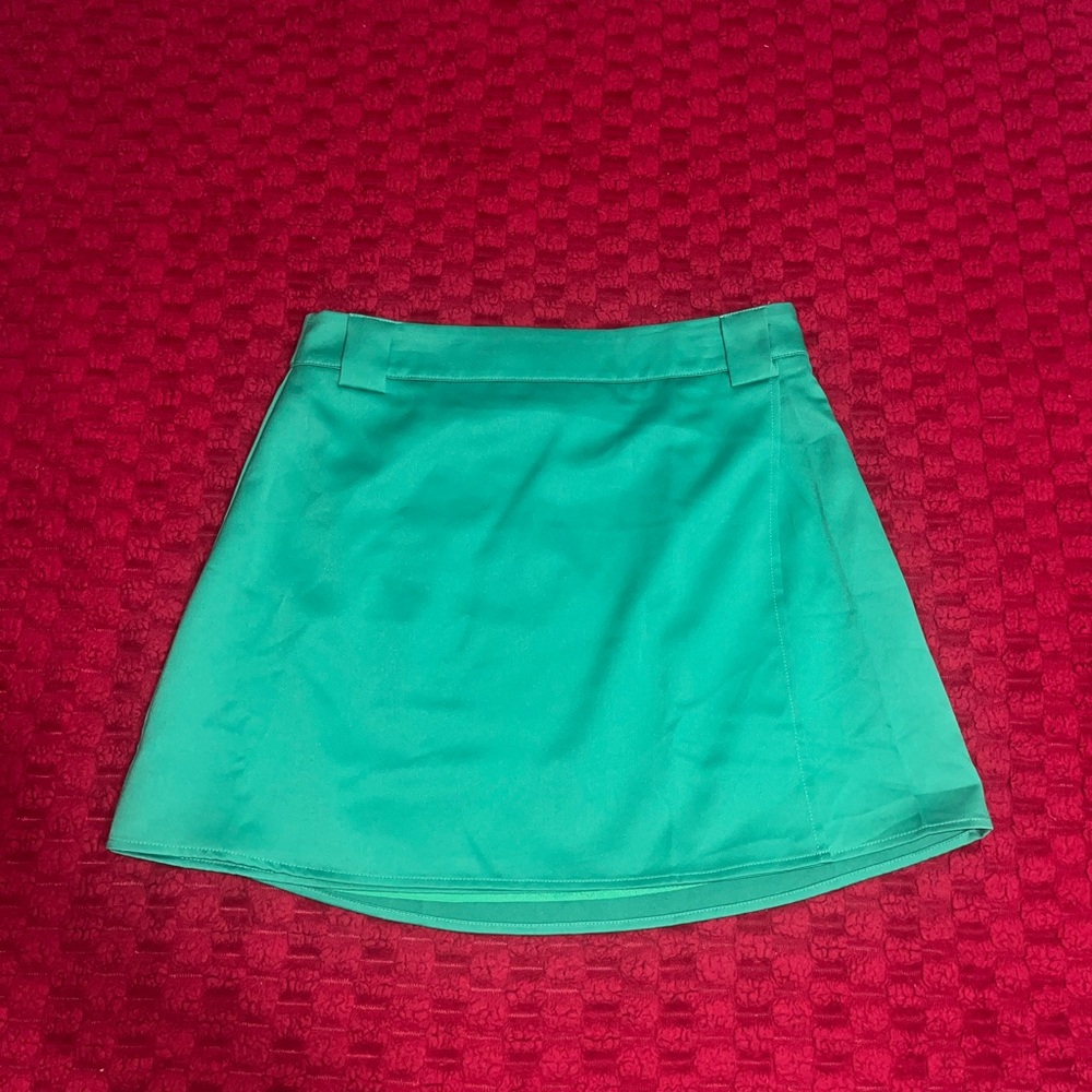 More To Come Green Mini Skirt – Size M